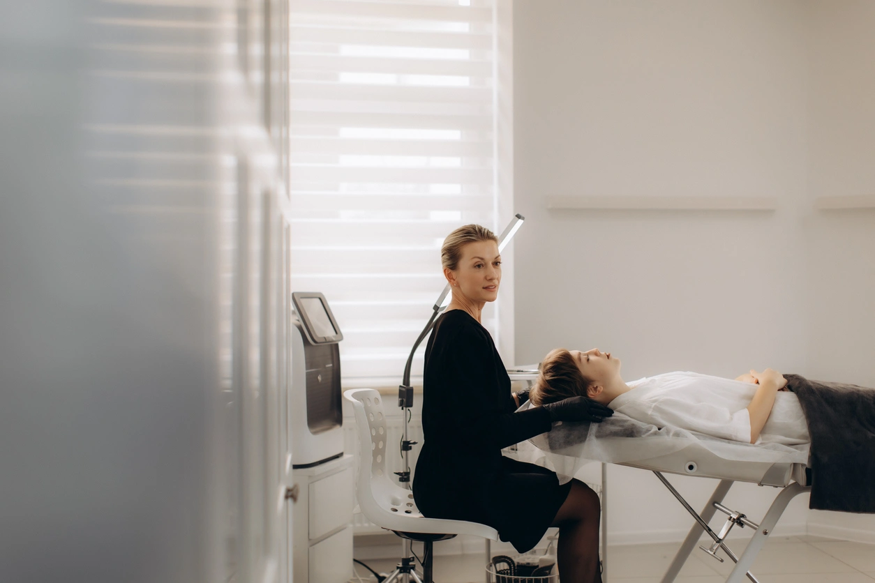 best-med-spa-nyc-monitor-skin